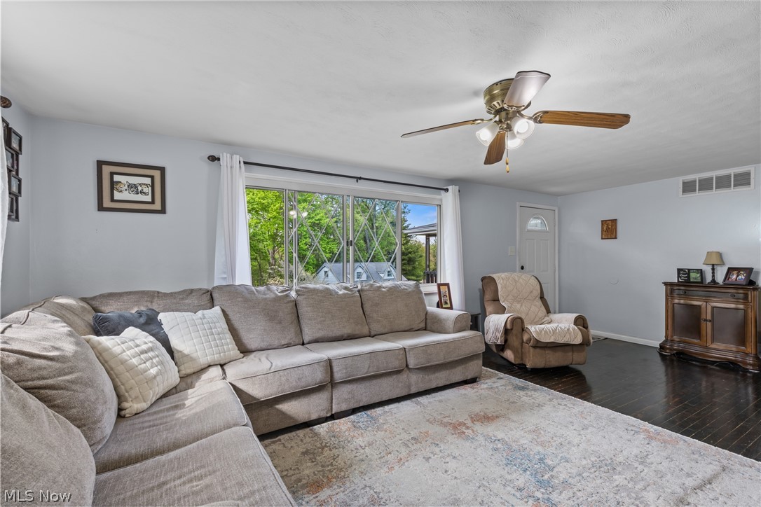 942 Overlook Drive Wintersville OH 43953