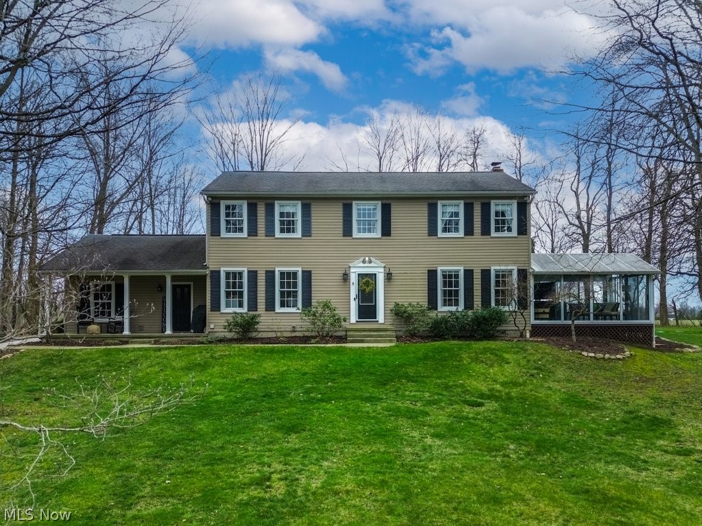 4702 Paradise Road Seville OH 44273