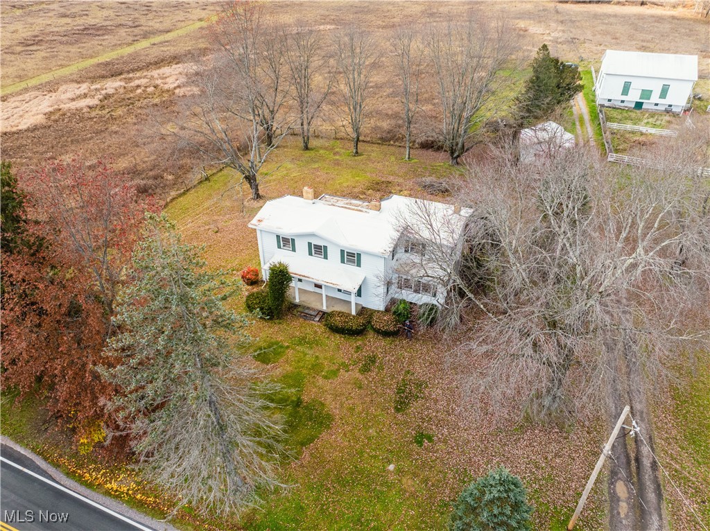 1520 Bedford Road Lowellville OH 44436