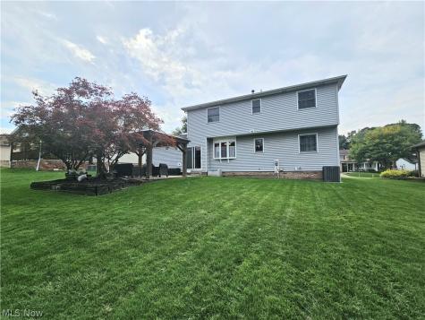 1480 Lourdes Drive Parma OH 44134