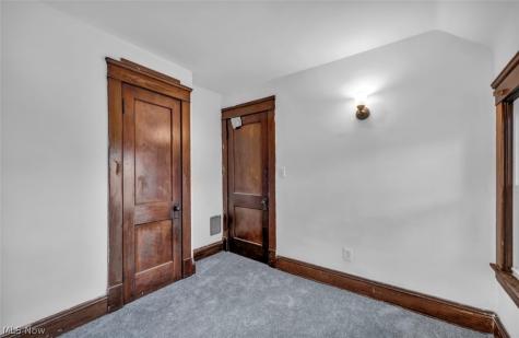 10108 Benham Avenue Cleveland OH 44105