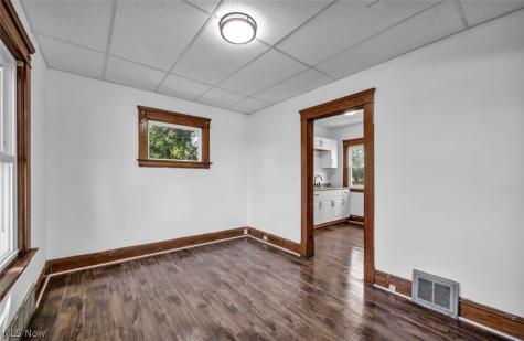 10108 Benham Avenue Cleveland OH 44105