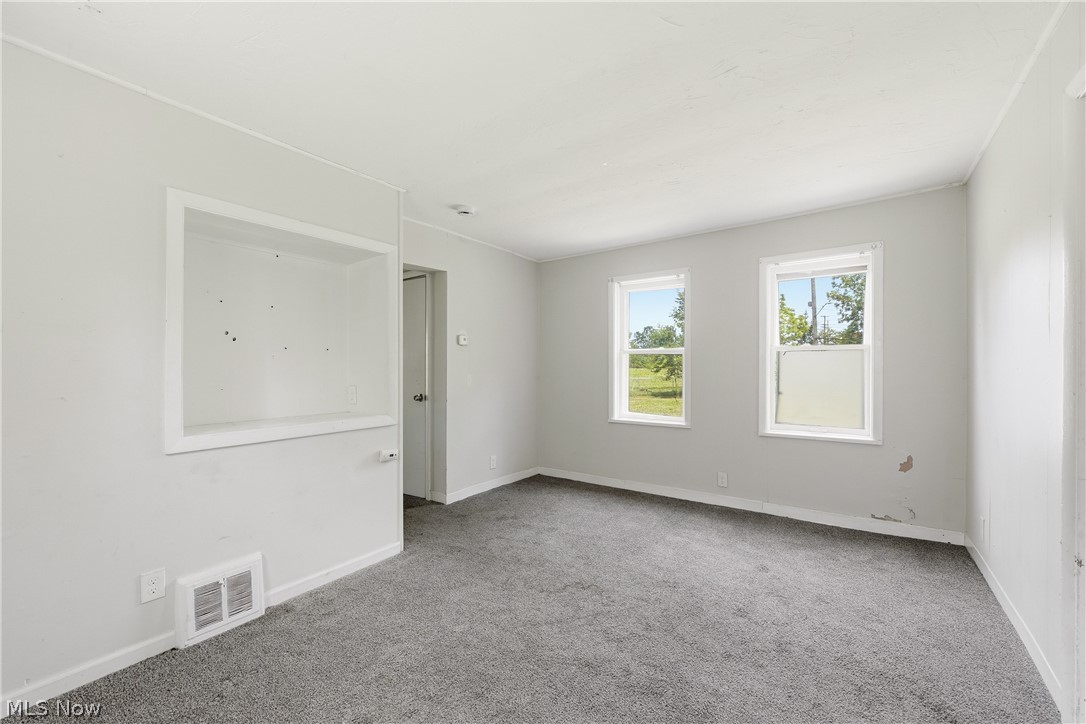 5838 Portage Avenue Cleveland OH 44127