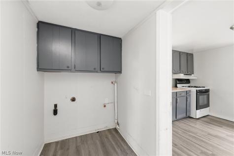 5838 Portage Avenue Cleveland OH 44127