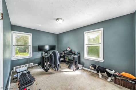 14611 Krems Avenue Maple Heights OH 44137