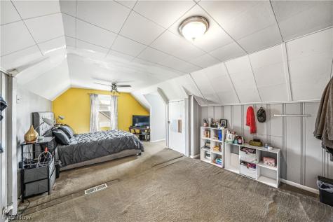 14611 Krems Avenue Maple Heights OH 44137