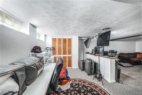 14611 Krems Avenue Maple Heights OH 44137