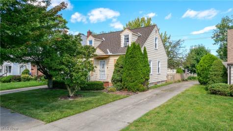 14611 Krems Avenue Maple Heights OH 44137