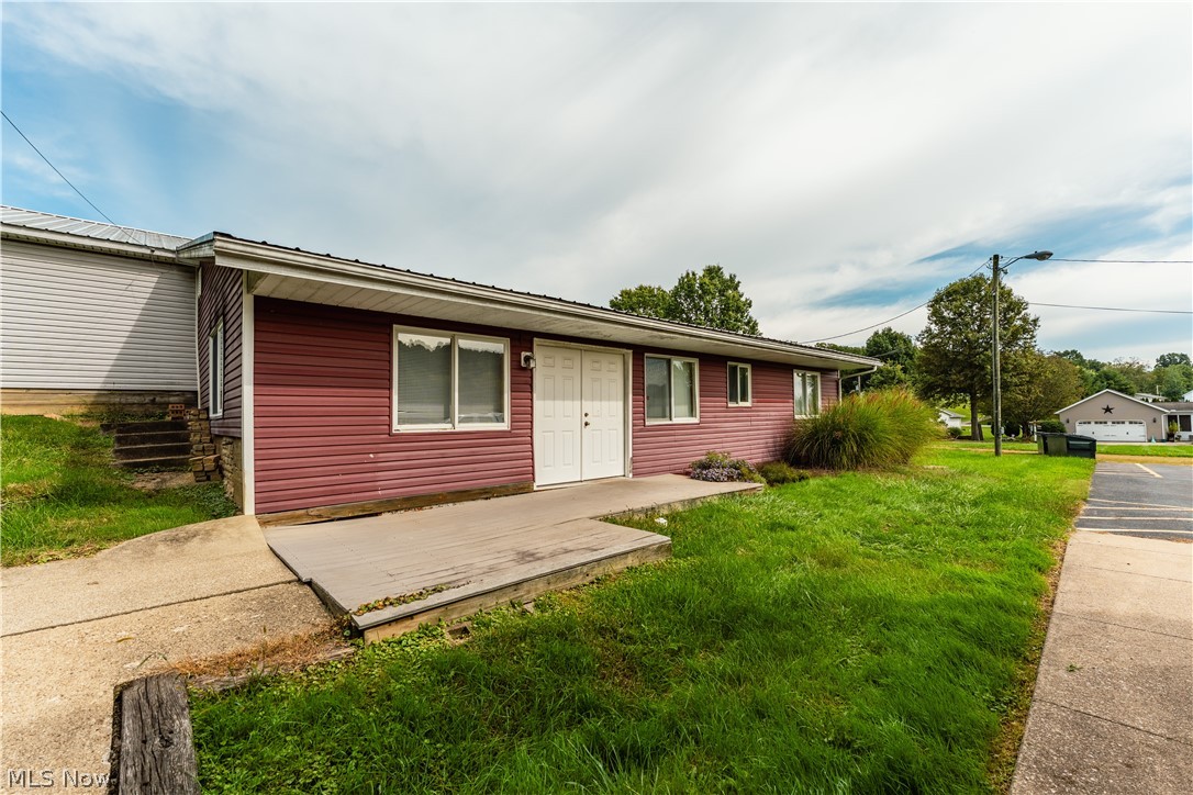 4915 Old Route 39 NW Dover OH 44622