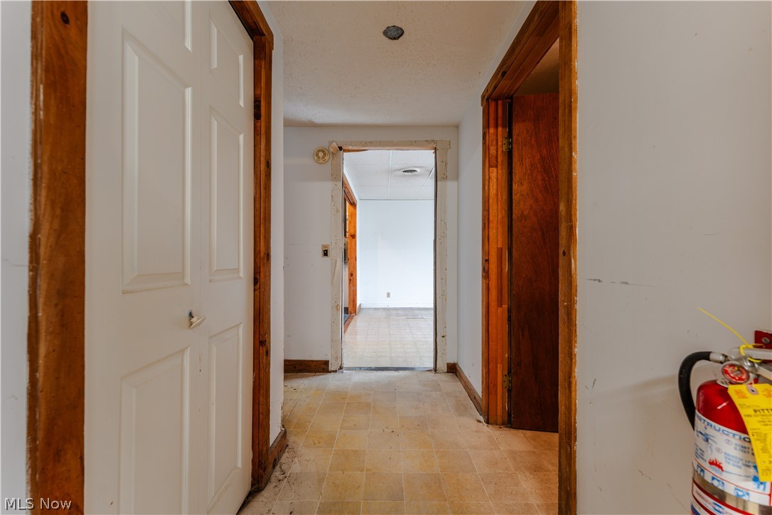 4915 Old Route 39 NW Dover OH 44622