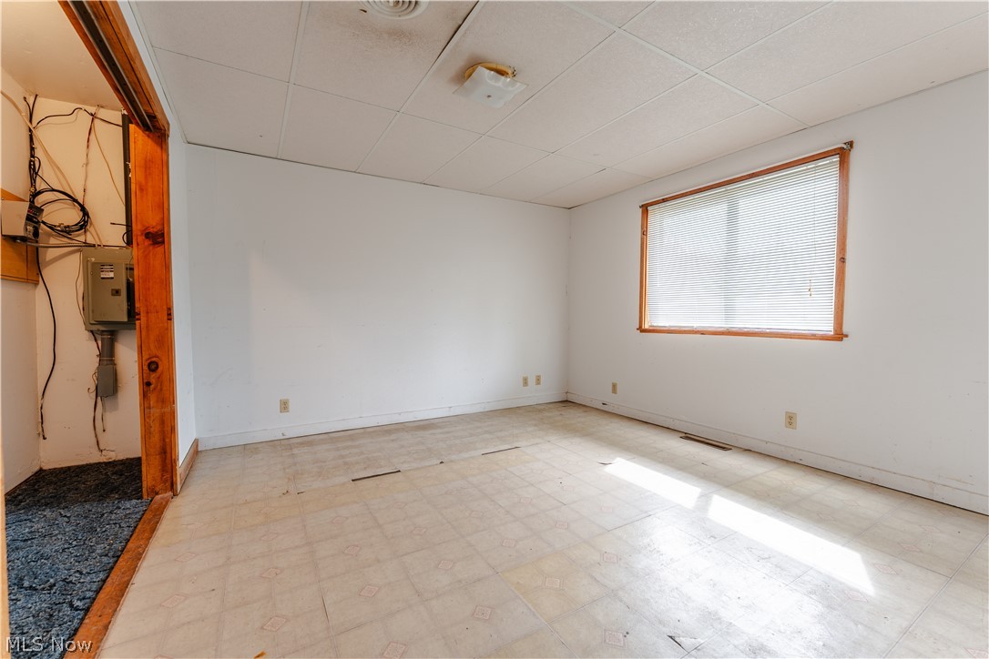 4915 Old Route 39 NW Dover OH 44622