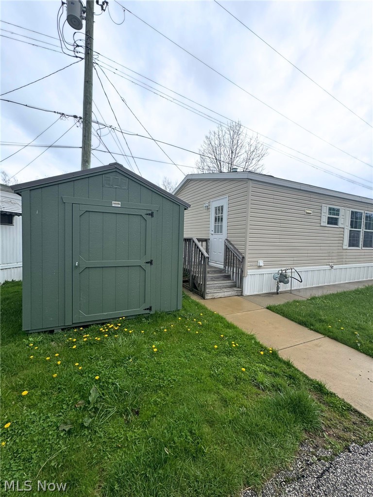 6835 Richmond Road Glenwillow OH 44139