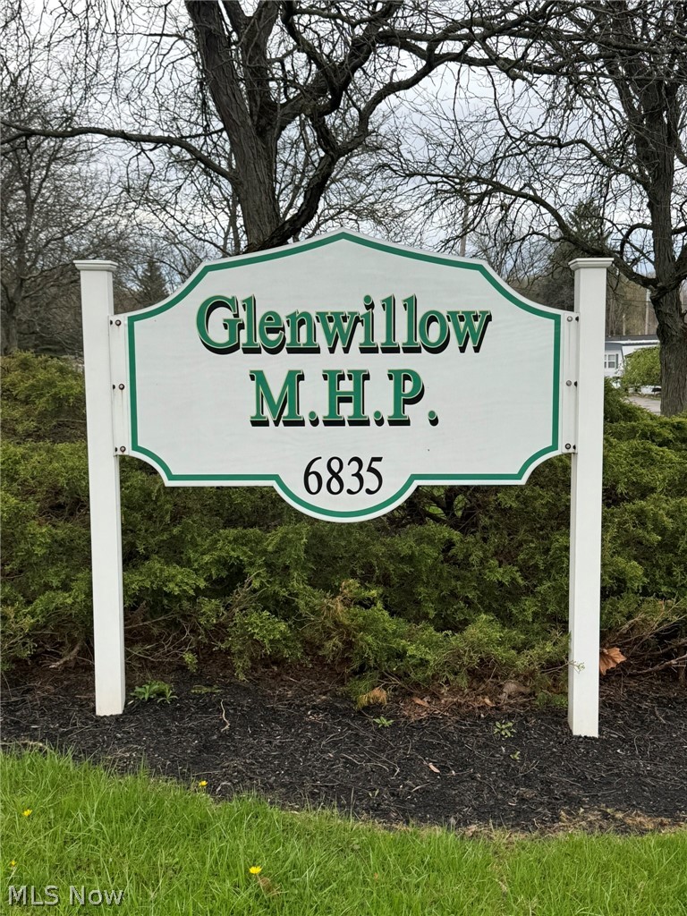 6835 Richmond Road Glenwillow OH 44139