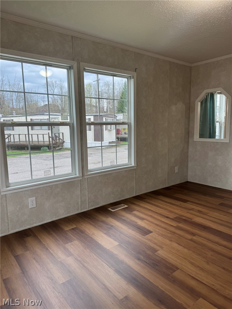 6835 Richmond Road Glenwillow OH 44139
