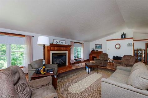 4734 Township Road 613 Fredericksburg OH 44628