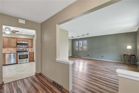 7350 Ames Road Parma OH 44129