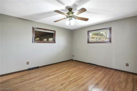 7350 Ames Road Parma OH 44129