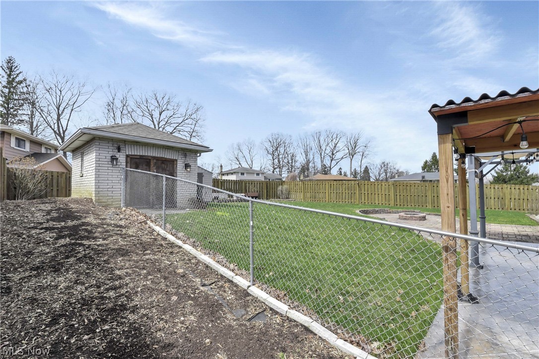 7350 Ames Road Parma OH 44129