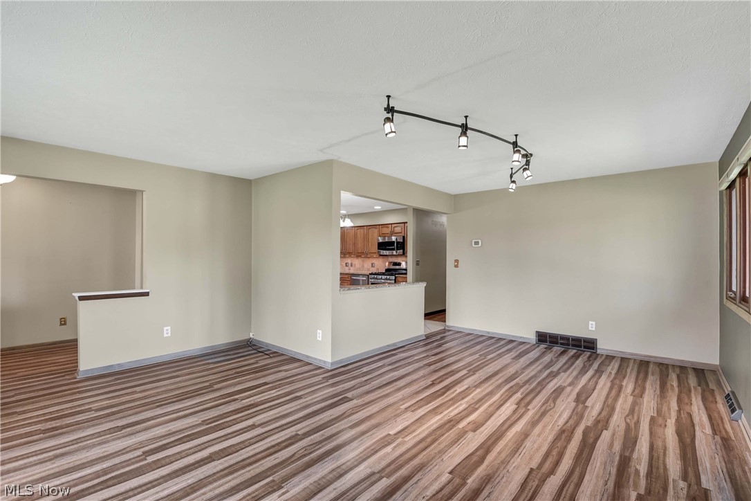7350 Ames Road Parma OH 44129