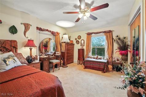 4566 River Street Willoughby OH 44094