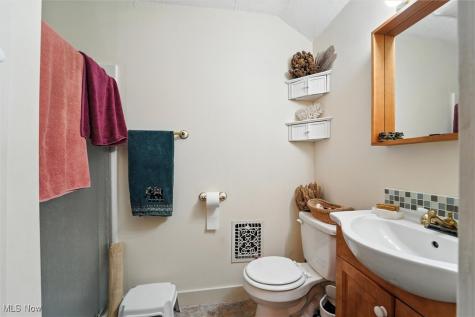 4566 River Street Willoughby OH 44094