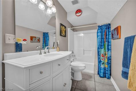 188 W Sturbridge Drive Medina OH 44256