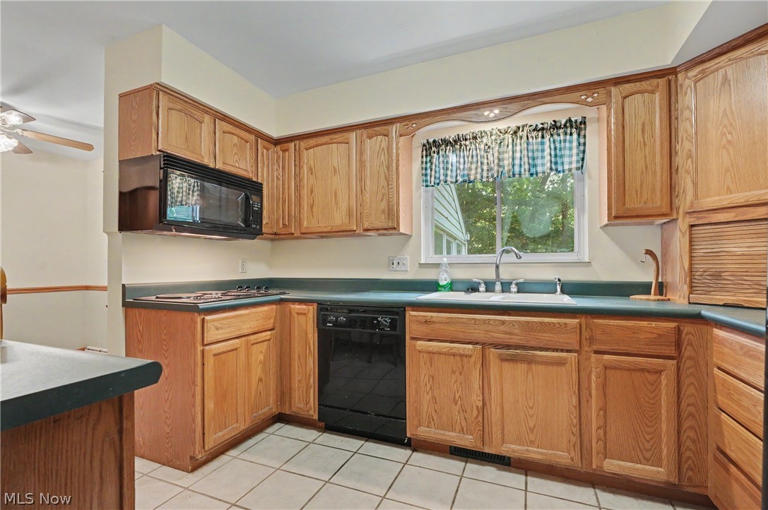 3087 Tower Hill Drive Akron OH 44319