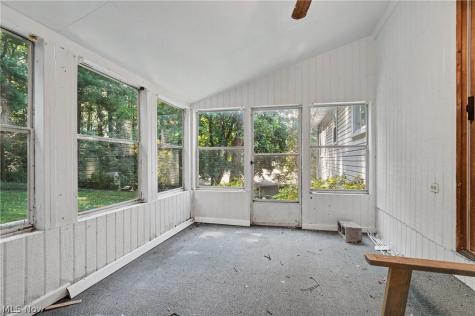 3087 Tower Hill Drive Akron OH 44319