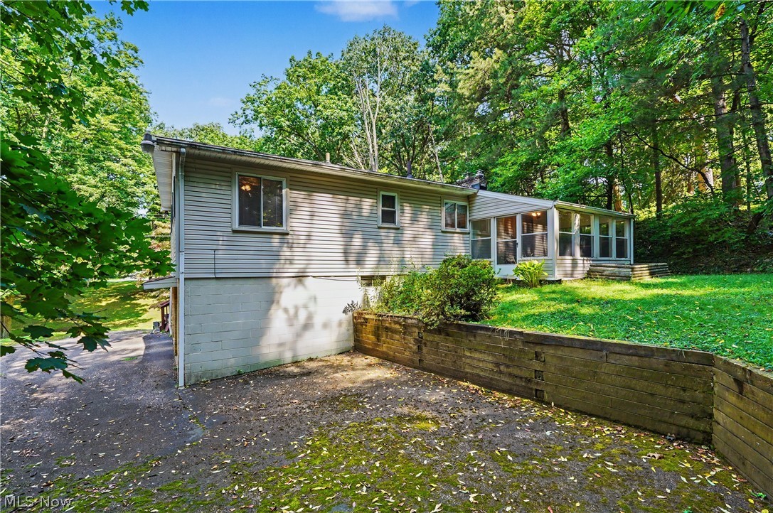 3087 Tower Hill Drive Akron OH 44319