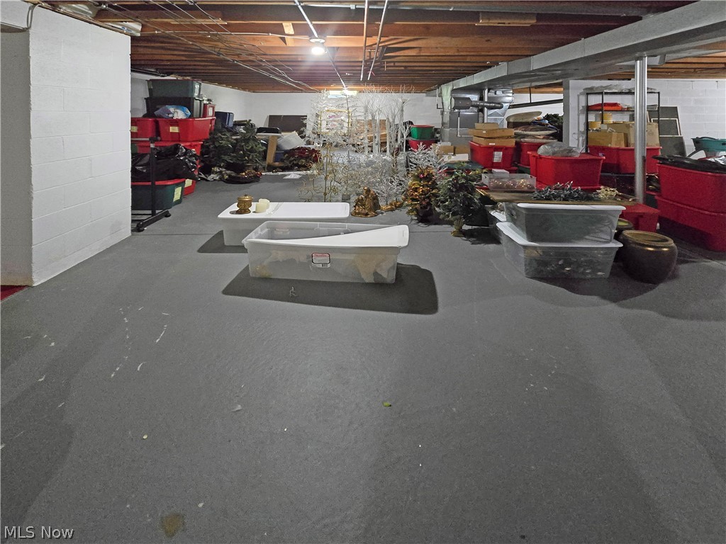 3582 Canterbury Road Westlake OH 44145