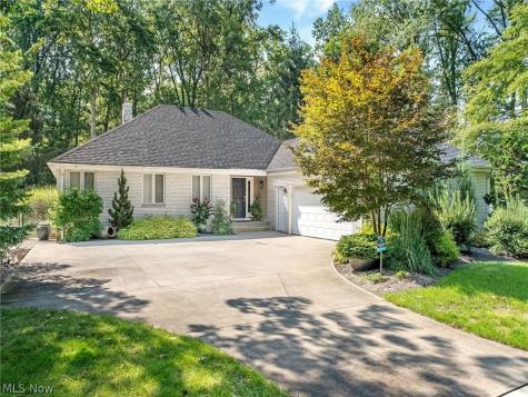 3582 Canterbury Road Westlake OH 44145