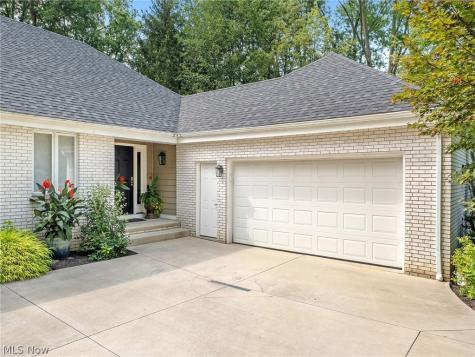 3582 Canterbury Road Westlake OH 44145