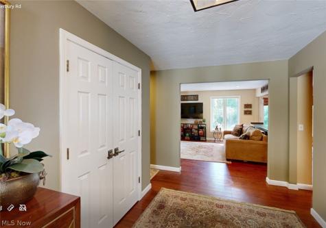 3582 Canterbury Road Westlake OH 44145
