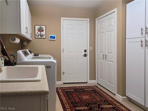 3582 Canterbury Road Westlake OH 44145