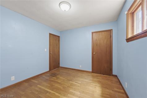 232 S 15th Street Sebring OH 44672