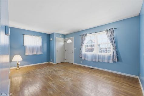 232 S 15th Street Sebring OH 44672
