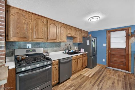 598 Randolph Road Mogadore OH 44260