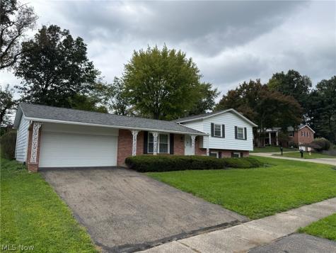4911 Woodside Avenue NW Canton OH 44709