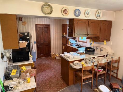 4911 Woodside Avenue NW Canton OH 44709