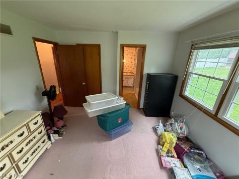 4911 Woodside Avenue NW Canton OH 44709
