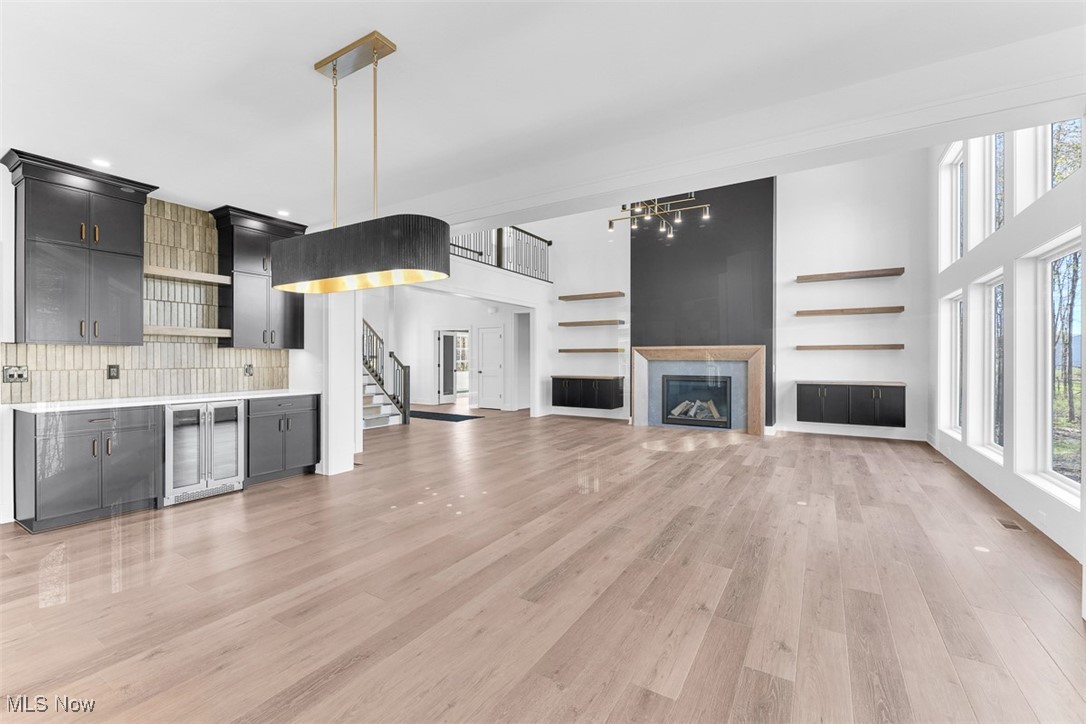 805 Club Drive W Aurora OH 44202