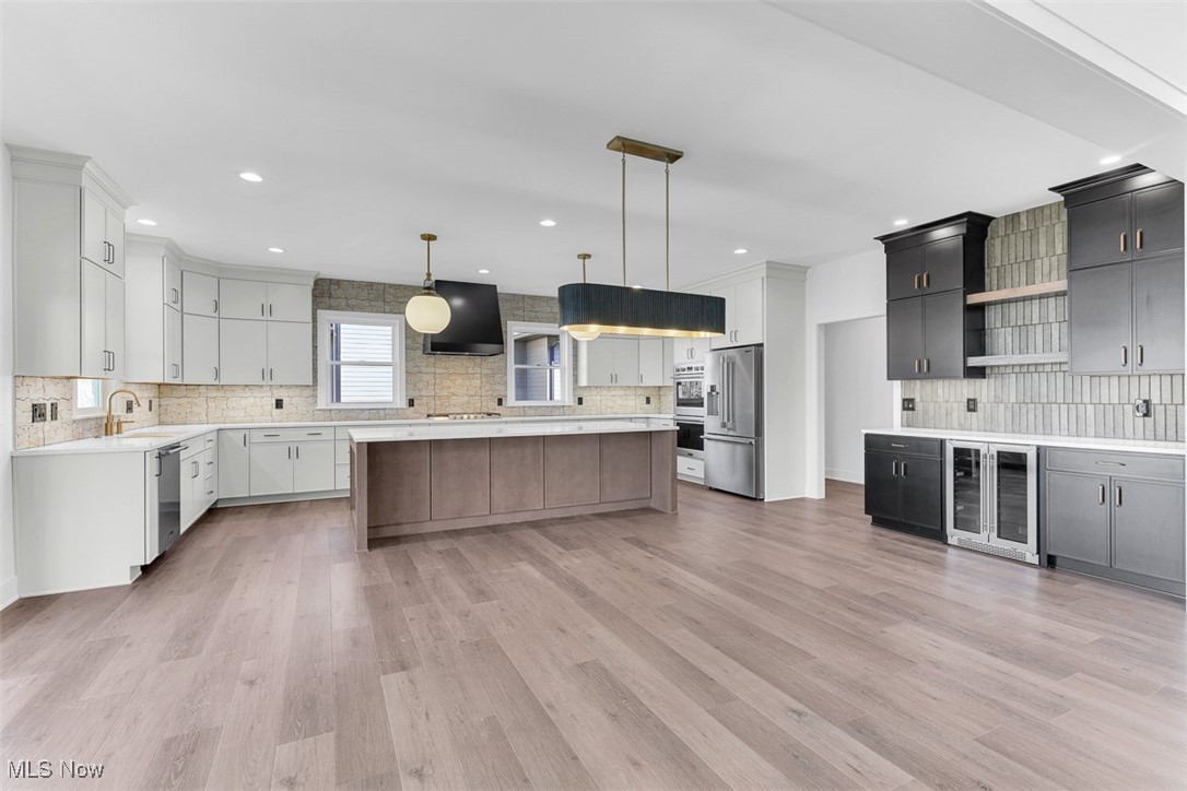 805 Club Drive W Aurora OH 44202