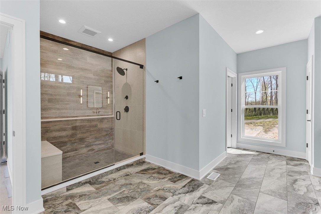 805 Club Drive W Aurora OH 44202