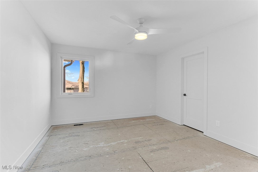 805 Club Drive W Aurora OH 44202