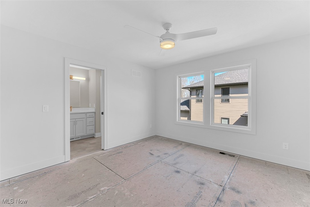 805 Club Drive W Aurora OH 44202