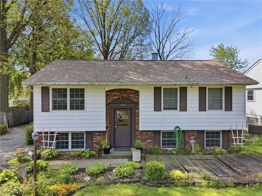 1358 E 27th Street Ashtabula OH 44004