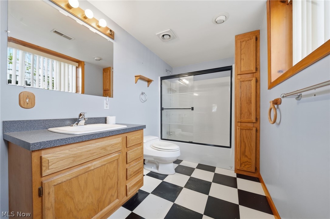 1358 E 27th Street Ashtabula OH 44004