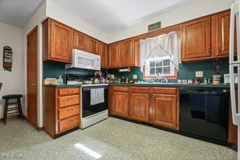 2540 Edgewood Avenue Alliance OH 44601