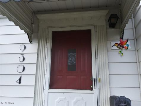 9304 Torrance Avenue Brooklyn OH 44144