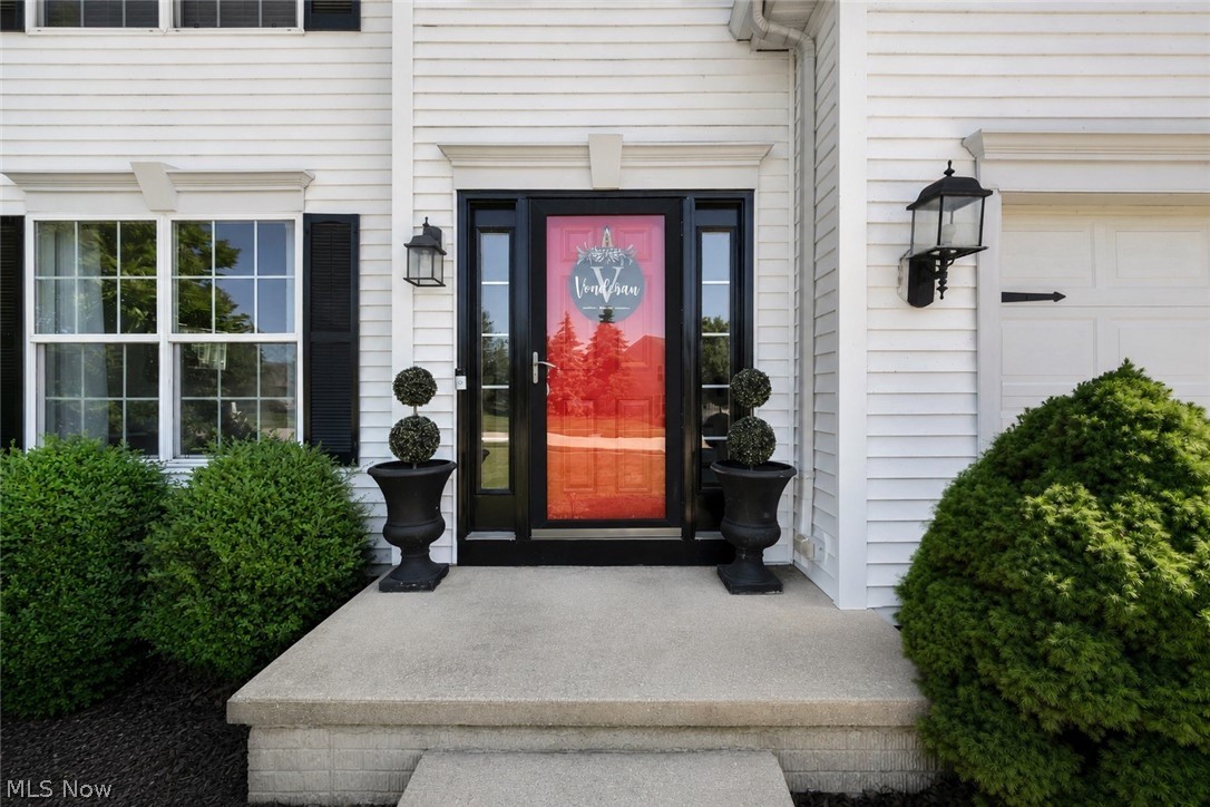 33275 Ambleside Drive Avon Lake OH 44012